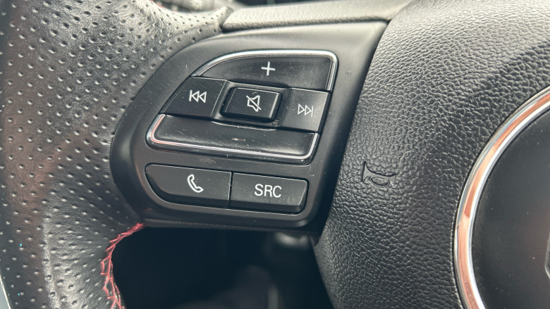 MG Hs 1.5 T-GDI Excite 5dr DCT Petrol Hatchback